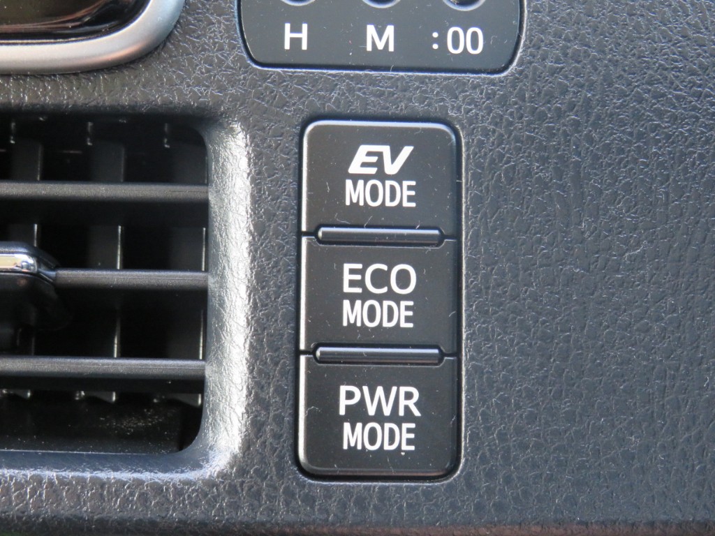 S8083020.jpg