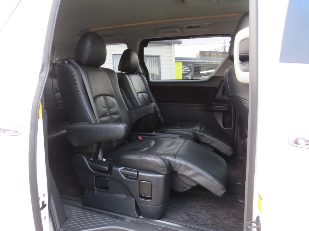 S8083912.jpg