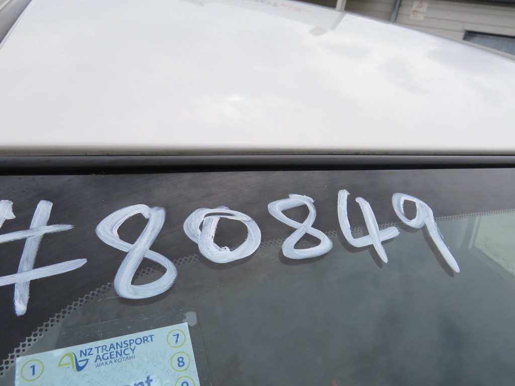 S8084921.jpg