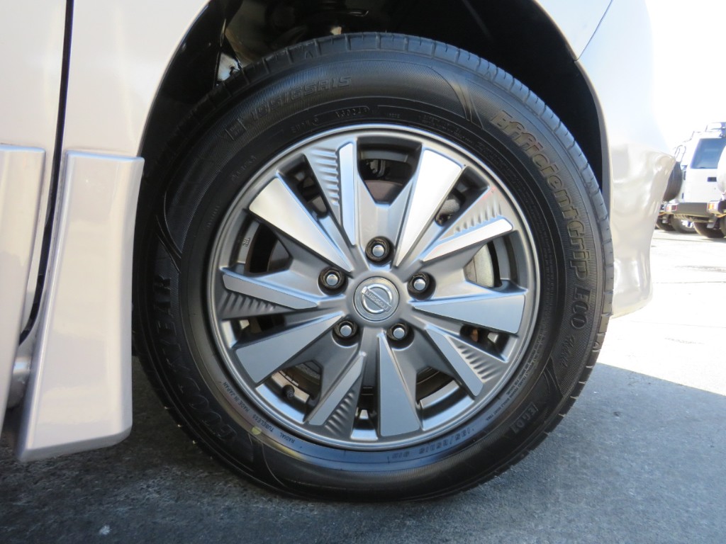 S8094110.jpg