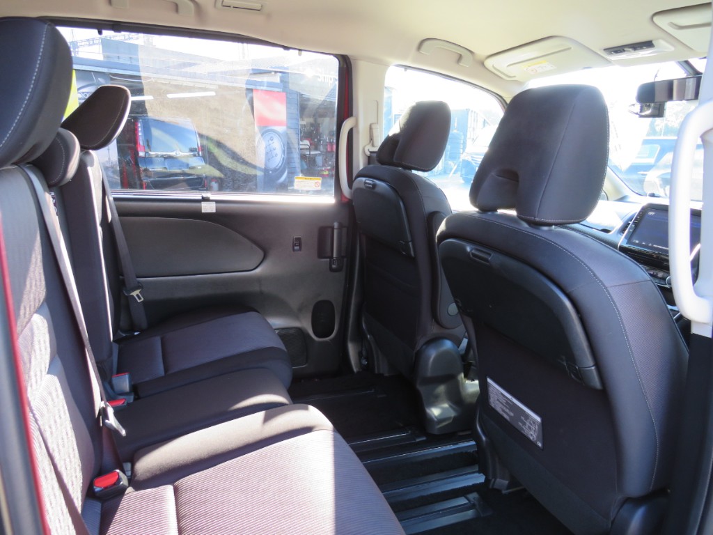 S8096914.jpg