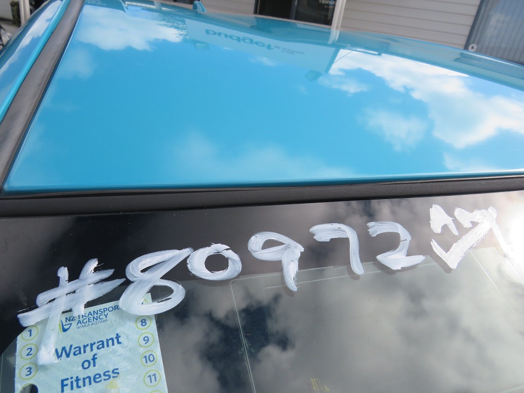S8097221.jpg