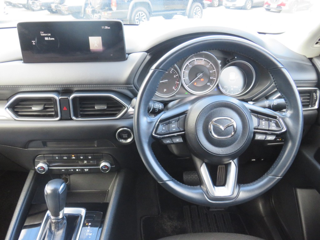S8097713.jpg