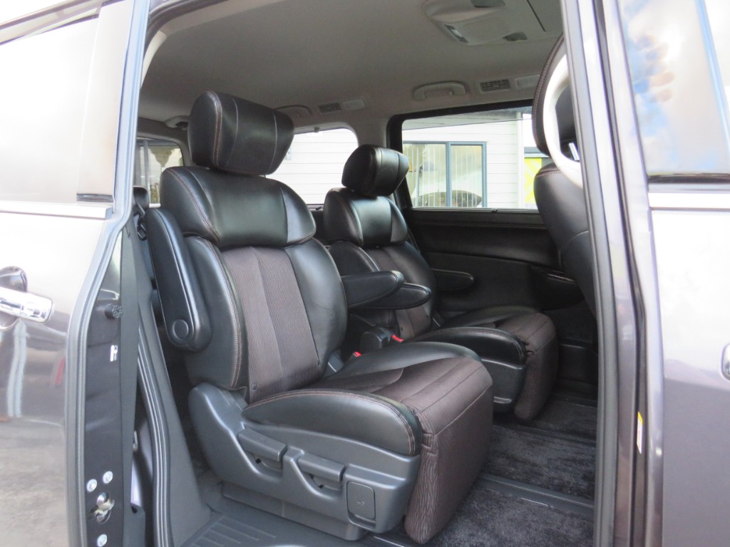 S8098013.jpg