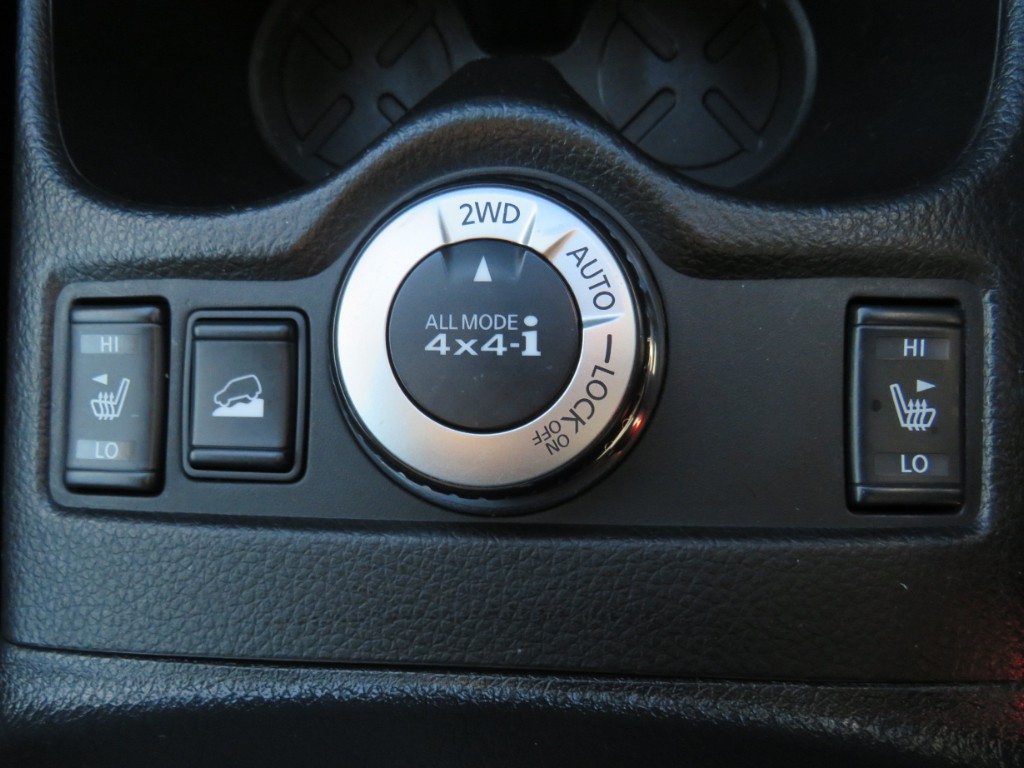 S8098516.jpg