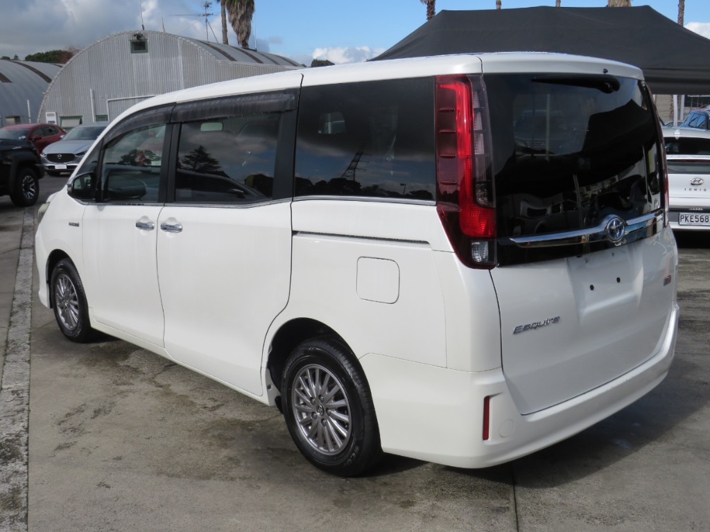 S809916.jpg