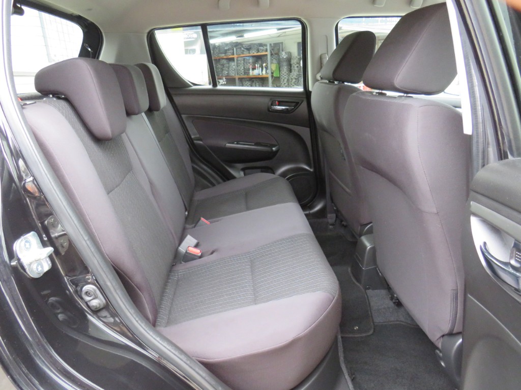 S8100910.jpg