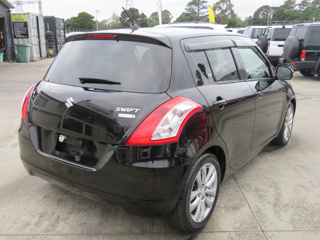 S810097.jpg