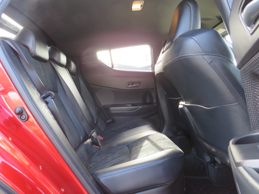 S8101513.jpg