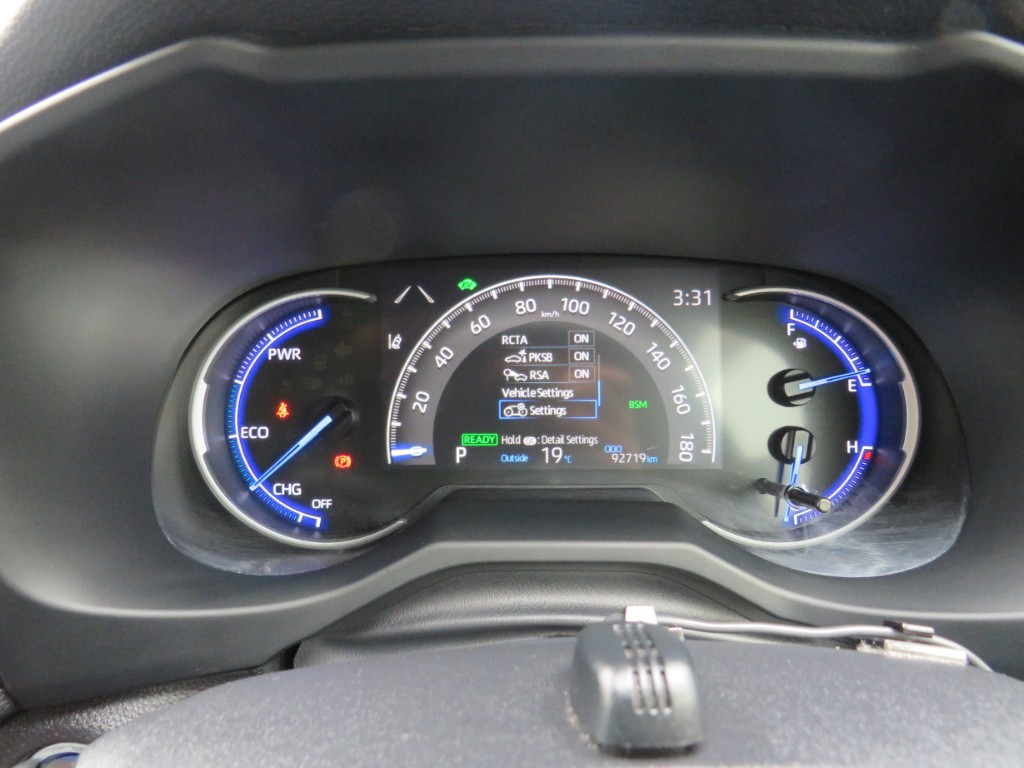 S8102412.jpg