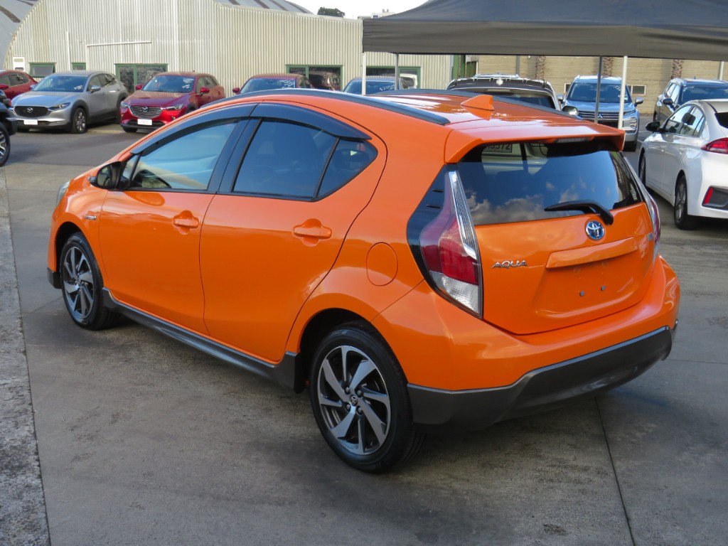S810456.jpg