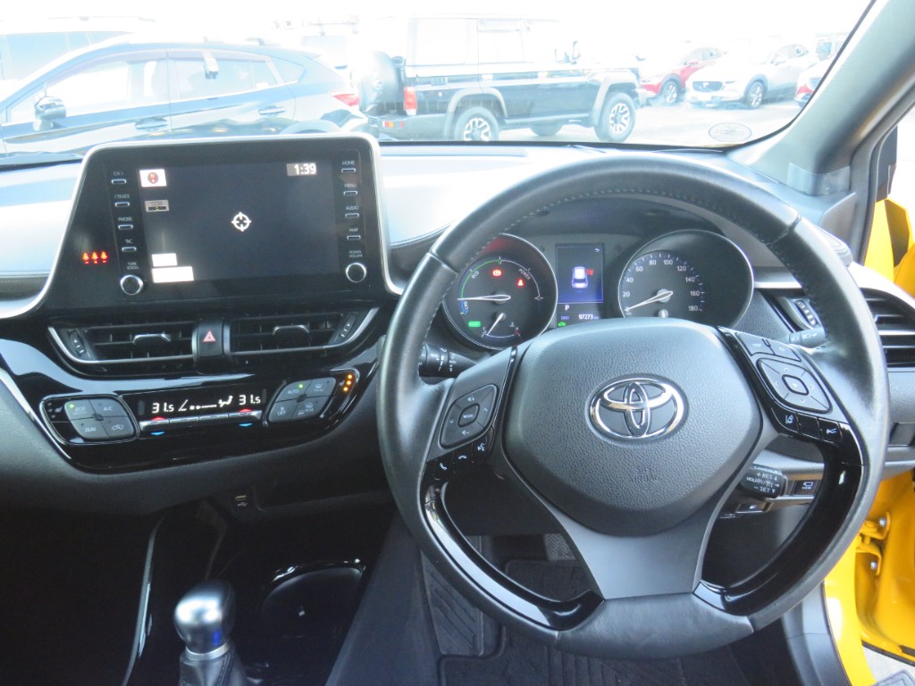 S8107013.jpg
