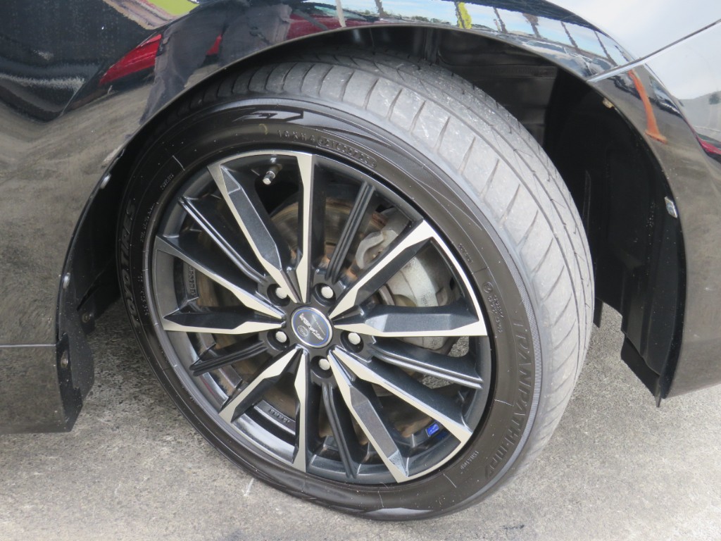 S8107512.jpg