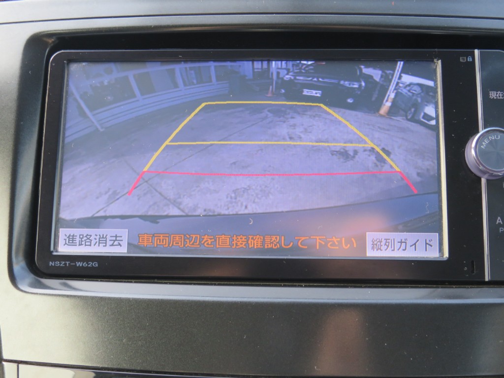 S8107619.jpg