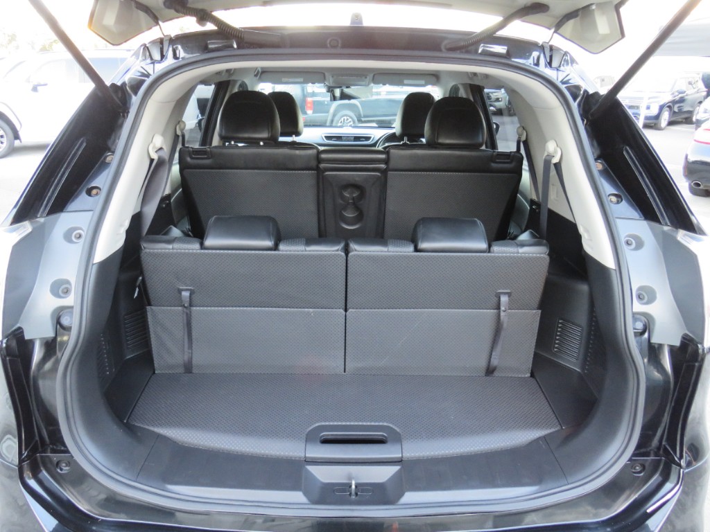 S8108710.jpg