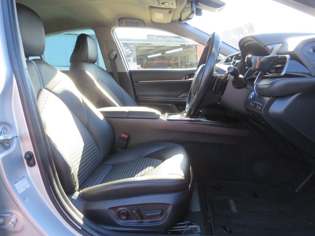 S8112011.jpg