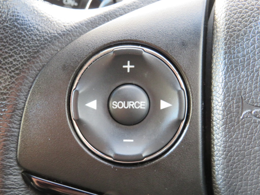 S8113416.jpg