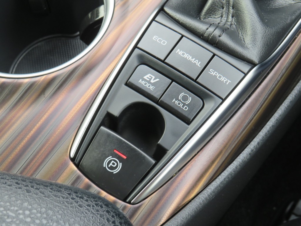 S8116317.jpg
