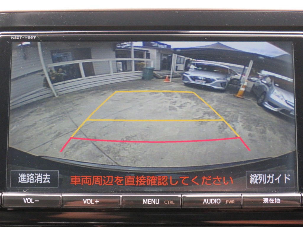 S8121017.jpg