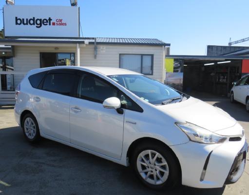 2015 Toyota Prius Alpha