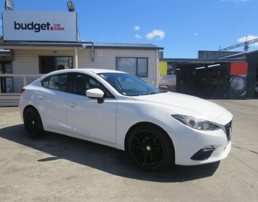 2015 Mazda Axela