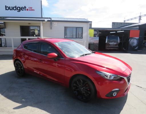 2016 Mazda Axela