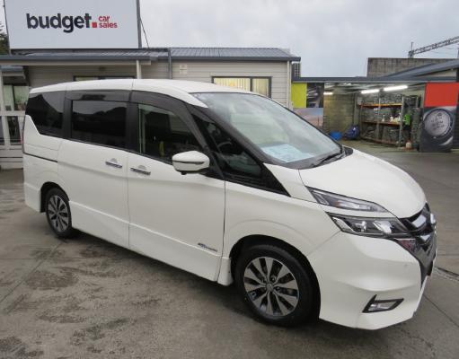 2017 Nissan Serena