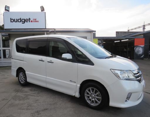 2012 Nissan Serena