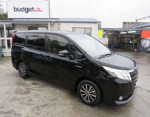 2014 Toyota Noah