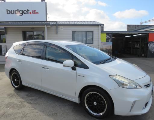 2014 Toyota Prius Alpha