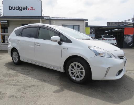 2013 Toyota Prius Alpha